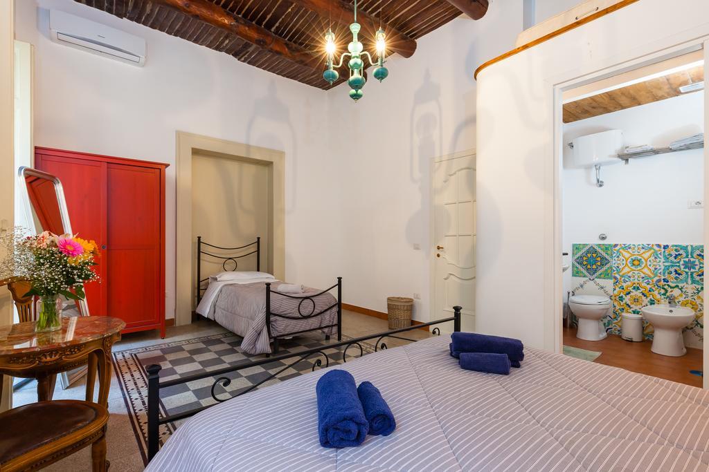 Don Pedro Rooms In The City Center Naples Extérieur photo