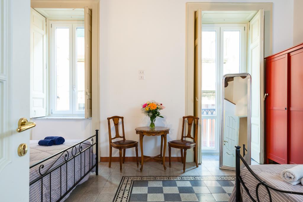 Don Pedro Rooms In The City Center Naples Extérieur photo