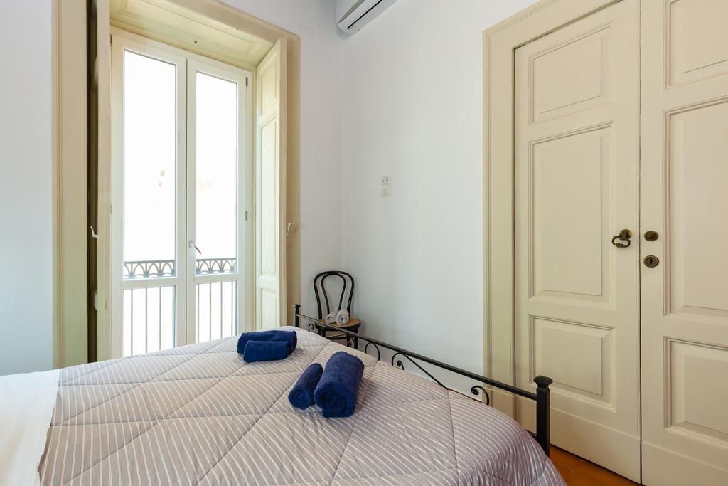 Don Pedro Rooms In The City Center Naples Extérieur photo