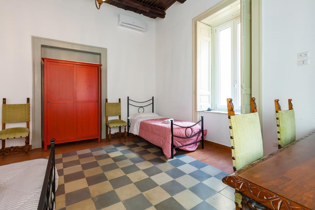 Don Pedro Rooms In The City Center Naples Extérieur photo