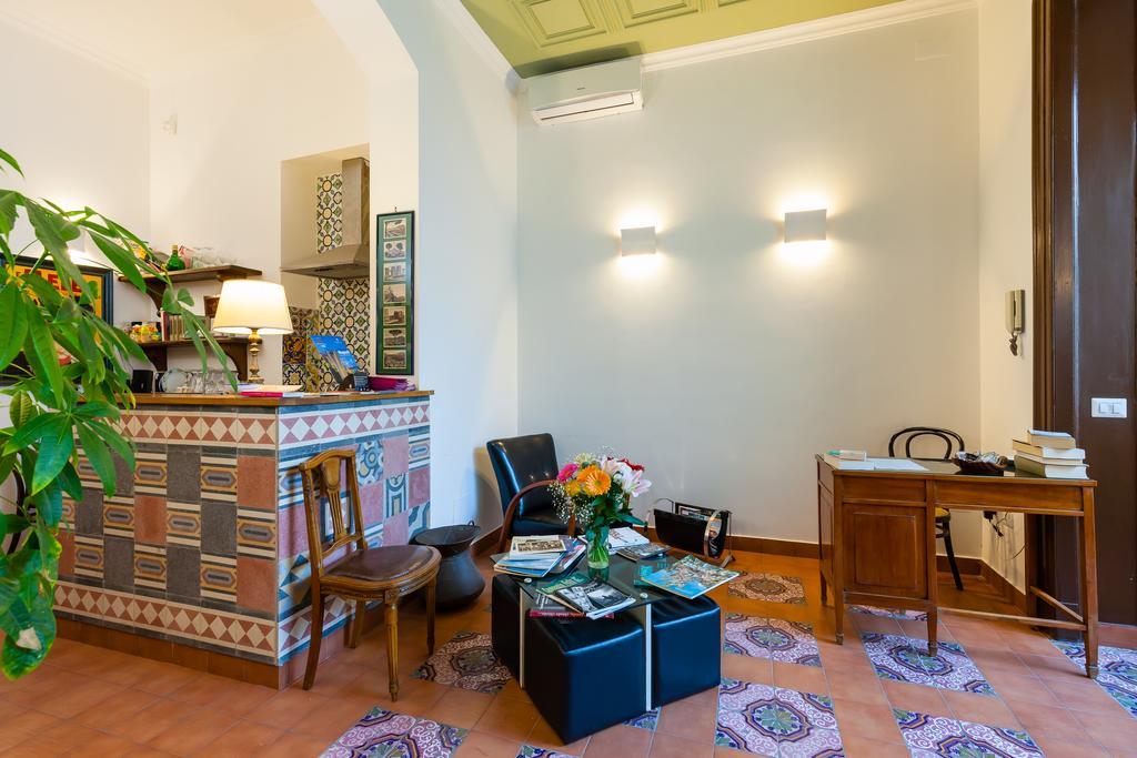 Don Pedro Rooms In The City Center Naples Extérieur photo